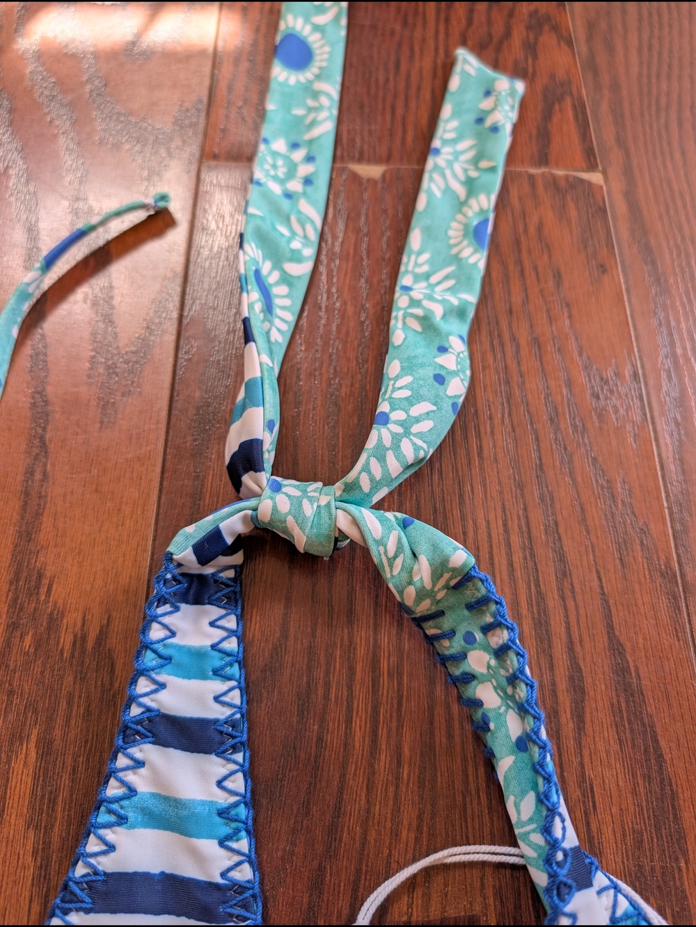 Roller Rabbit Target New Reversible Teal Floral Bikini Top Blue M Summer Beach - Picture 8 of 9
